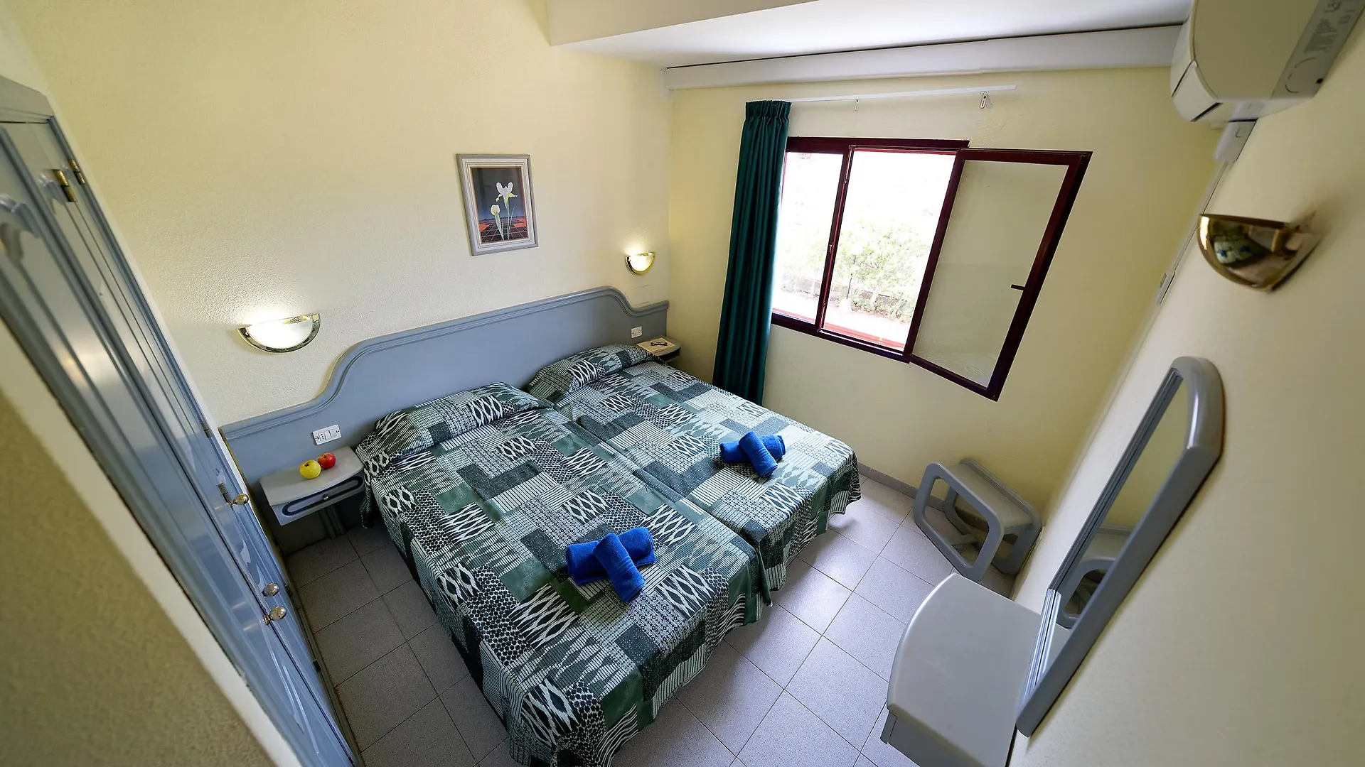 Bungalows Maspalomas Oasis Club 2*, Maspalomas (Gran Canaria)